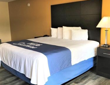 Studio Suite with Two King Beds - Non-Smoking