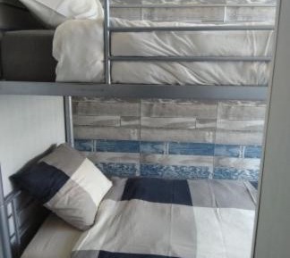 Quadruple Room with Private Bathroom