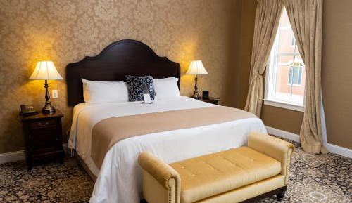 King Suite