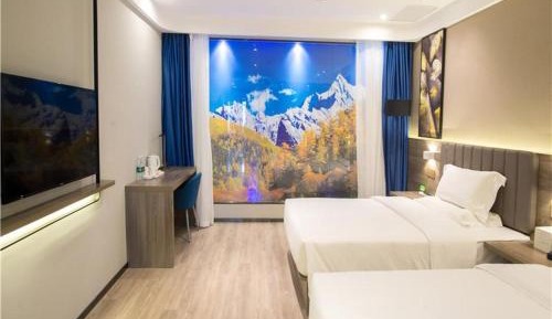 Superior Twin Room