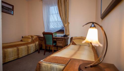 Economy Twin Room