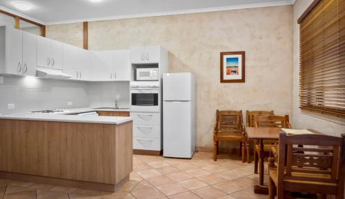 Luxury One-Bedroom Apartment