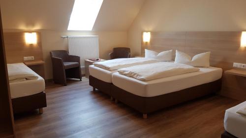 Classic Quadruple Room