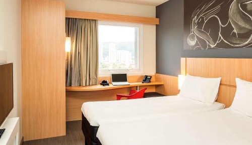 Standard Apartment with Two Single Beds