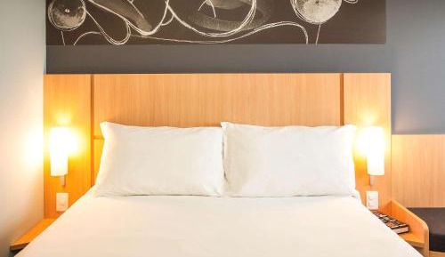 Standard Apartment with One Double Bed