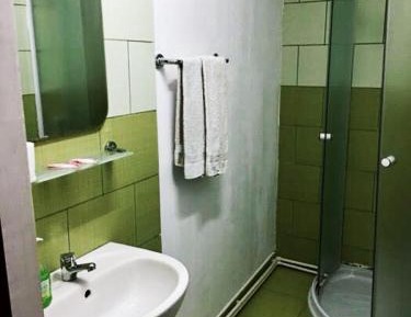 Twin Room with Private Bathroom