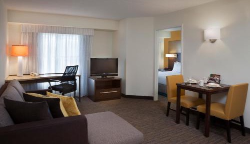 One-Bedroom Suite