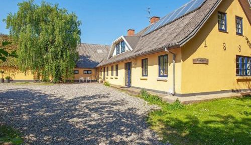 Five-Bedroom Holiday Home