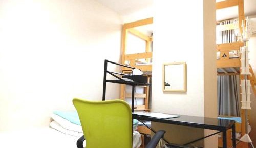 Economy Triple Room