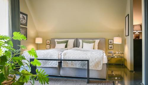 Double or Twin Room with Balcony