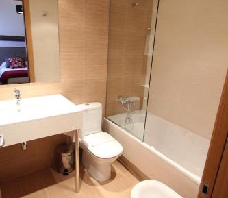 One-Bedroom Apartment (2-4 Adults) 