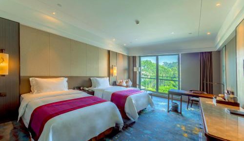 Deluxe Twin Room with Garden View