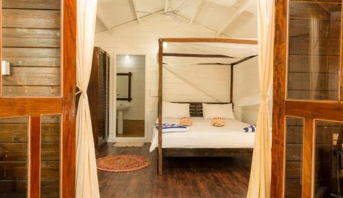 Bungalow with Partial Sea view