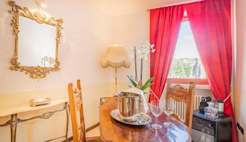 Junior Suite with Castle View