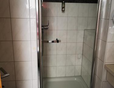 Twin Room with Bathroom