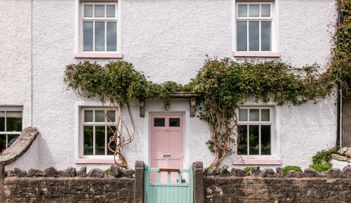 Three-Bedroom Cottage