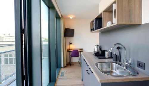 Apartment (1 Adult)