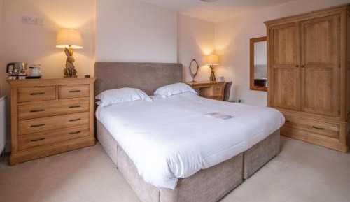 Superior King Room