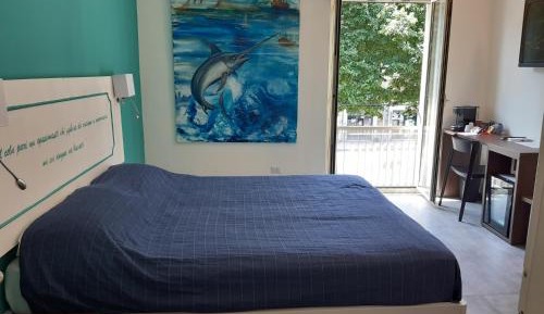 Double or Twin Room with Private Bathroom