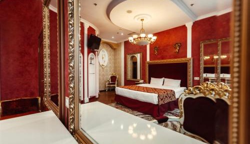 Presidential Suite