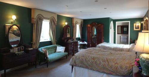Superior Quadruple Room