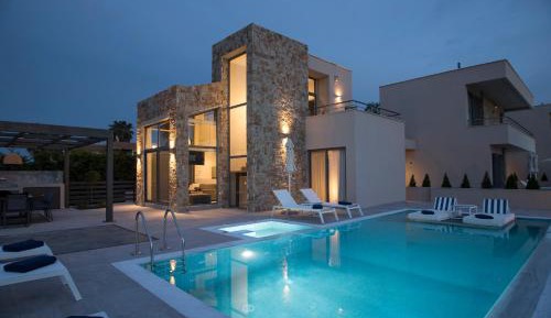 Deluxe Villa
