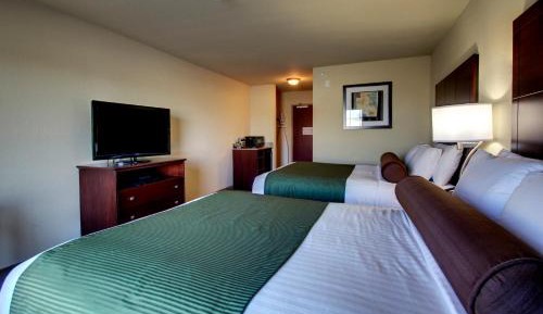 Queen Room with Two Queen Beds