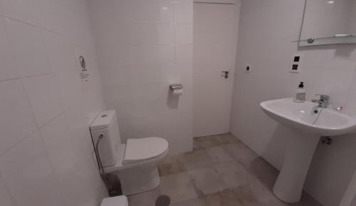 Twin Room with Private External Bathroom
