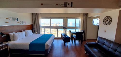 Studio with Sea View