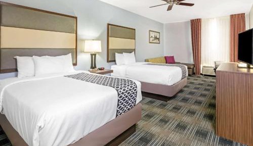 Executive Queen Room with Two Queen Beds