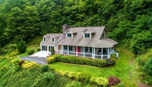Three Bedroom holiday home 