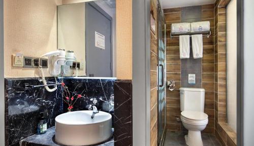 Comfort Twin Room