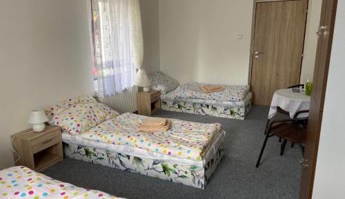 Triple Room with Shared Bathroom