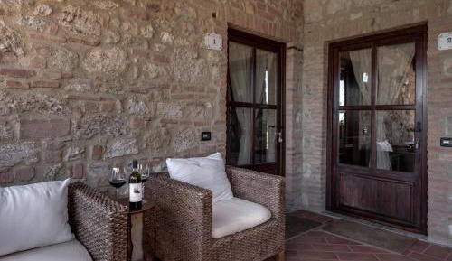 Apartment - Split Level
