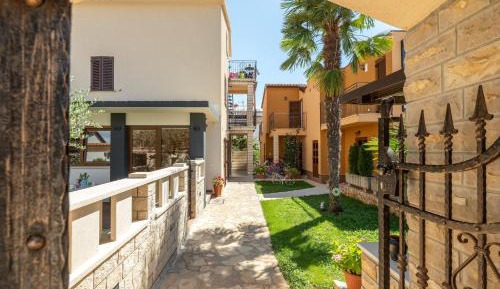 Apartment with Terrace