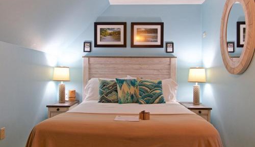 Queen Room