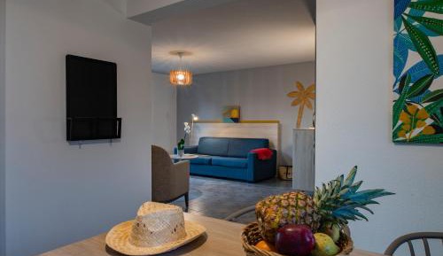 Two-Bedroom Villa (6 Adults) with Air Conditioning