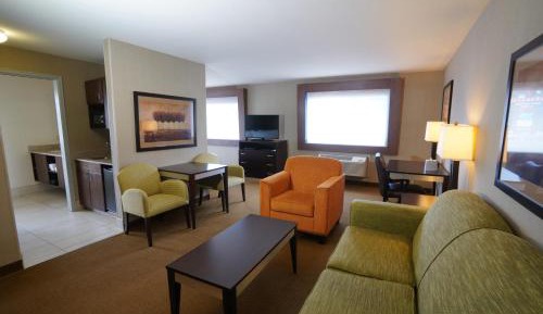 King Suite with Spa Bath