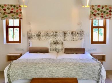 Suite with Garden View