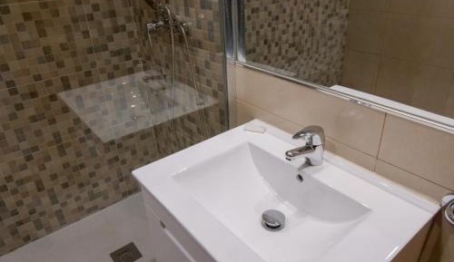 One-Bedroom Superior Apartment