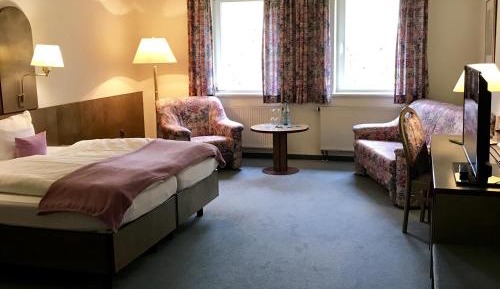 Triple Room with Garden View