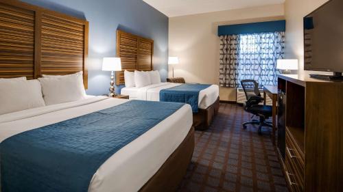 Queen Room with Two Queen Beds