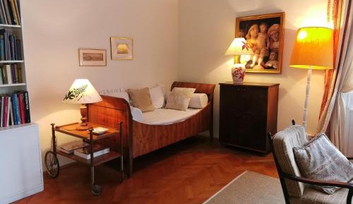 Two-Bedroom Apartment with Garden View