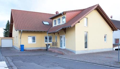 One-Bedroom Apartment - Holunderweg 6