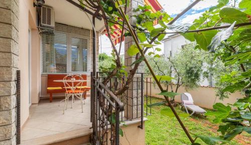 Apartment with Terrace