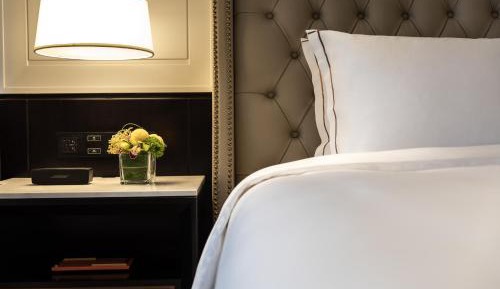 Garden View King bed room with balcony