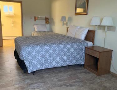Queen & Twin ADA room