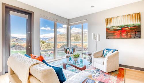 Two Bedroom Apartment 