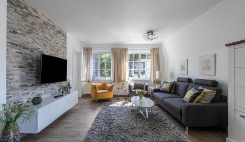 Three-Bedroom Superior Apartment