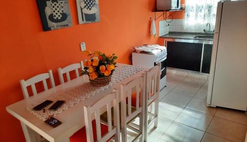 House (8 Adults)